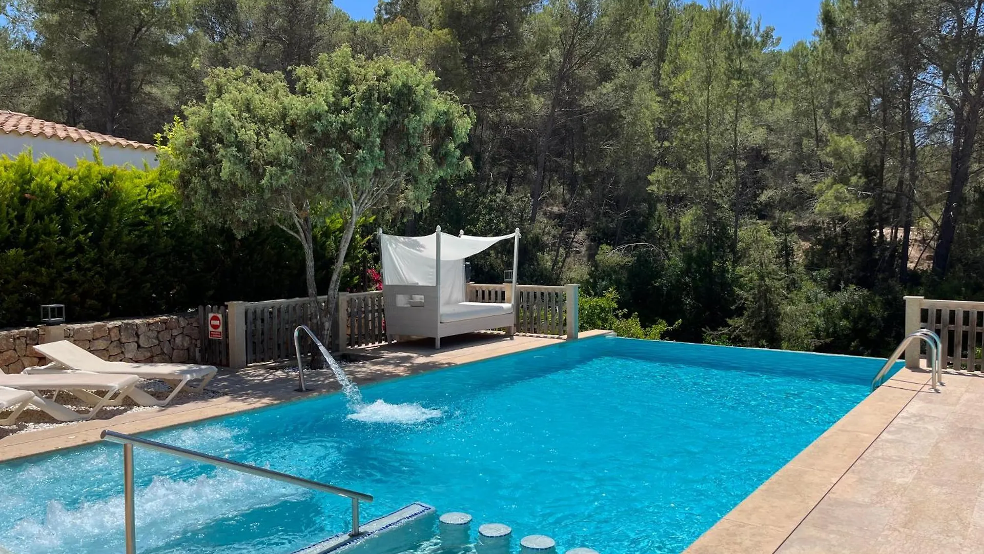 Apartment Apartamentos Pinosol Santa Eularia des Riu