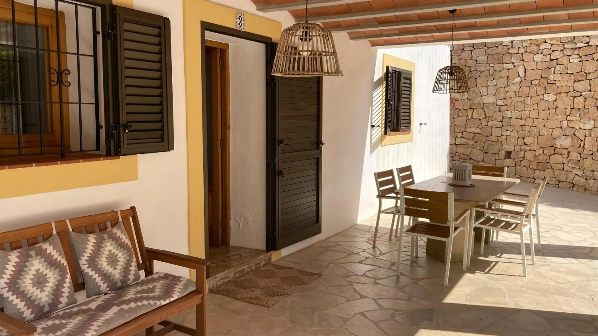 Apartamentos Pinosol Santa Eularia des Riu 0*,  Spain