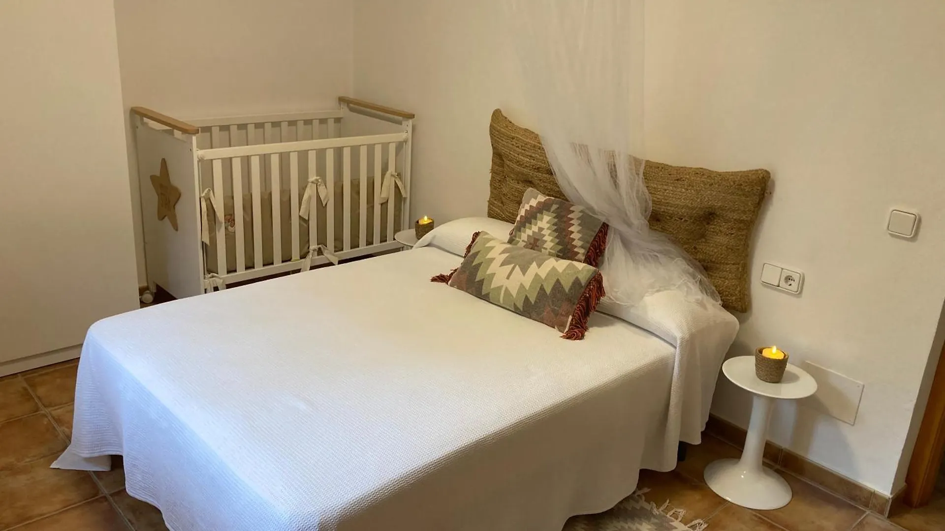 Apartamentos Pinosol Santa Eularia des Riu 0*,  Spanje